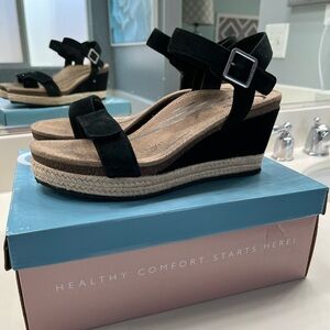 Sydney Quarter Strap Espadrille Wedge Black